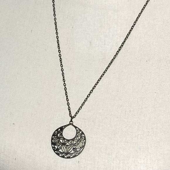 5/$20 Boho Brass filigree necklace, with small crystal detail, gently worn - Picture 4 of 6